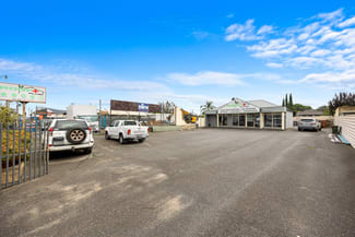 Showrooms / Bulky Goods commercial property leased at 279 North East Road Hampstead Gardens SA 5086