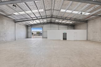 Factory, Warehouse & Industrial commercial property leased at 3 Tews Court Wilsonton QLD 4350