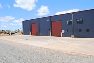 Factory, Warehouse & Industrial commercial property leased at Tenancy 1 & 2/98 Buckland Street Harristown QLD 4350