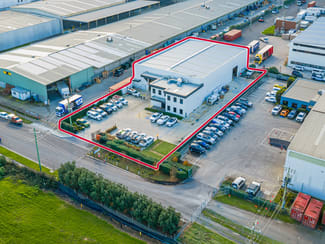 Showrooms / Bulky Goods commercial property for lease at 189 Osborne Avenue Clayton South VIC 3169 Showrooms / Bulky Goods commercial property for lease at 189 Osborne Avenue Clayton South VIC 3169