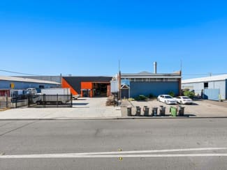 Showrooms / Bulky Goods commercial property for lease at 174-176 Boniface Street Archerfield QLD 4108 Showrooms / Bulky Goods commercial property for lease at 174-176 Boniface Street Archerfield QLD 4108