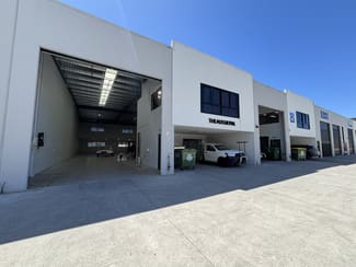 Showrooms / Bulky Goods commercial property for lease at 6/10a Industrial Avenue Molendinar QLD 4214 Showrooms / Bulky Goods commercial property for lease at 6/10a Industrial Avenue Molendinar QLD 4214