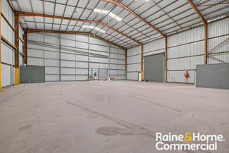 Factory, Warehouse & Industrial commercial property for lease at 2 & 3/2 Jannali Road Dubbo NSW 2830 Factory, Warehouse & Industrial commercial property for lease at 2 & 3/2 Jannali Road Dubbo NSW 2830