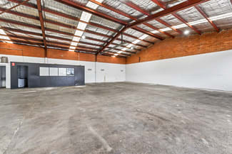 Factory, Warehouse & Industrial commercial property for lease at Unit 2/21 Green Street Doveton VIC 3177