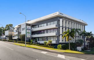 Offices commercial property for lease at 207 Currumburra Road Ashmore QLD 4214 Offices commercial property for lease at 207 Currumburra Road Ashmore QLD 4214