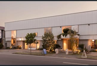 Showrooms / Bulky Goods commercial property for lease at 56-60 Currumbin Creek Road Currumbin Waters QLD 4223 Showrooms / Bulky Goods commercial property for lease at 56-60 Currumbin Creek Road Currumbin Waters QLD 4223