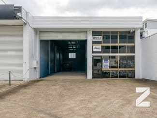 Showrooms / Bulky Goods commercial property for lease at 2/25 Glenelg Street South Brisbane QLD 4101 Showrooms / Bulky Goods commercial property for lease at 2/25 Glenelg Street South Brisbane QLD 4101