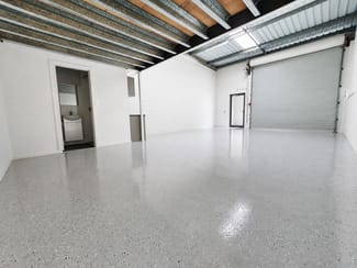 Factory, Warehouse & Industrial commercial property for lease at Currumbin QLD 4223
