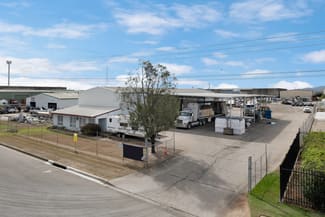 Factory, Warehouse & Industrial commercial property for lease at 30-32 Crocodile Crescent Mount St John QLD 4818 Factory, Warehouse & Industrial commercial property for lease at 30-32 Crocodile Crescent Mount St John QLD 4818