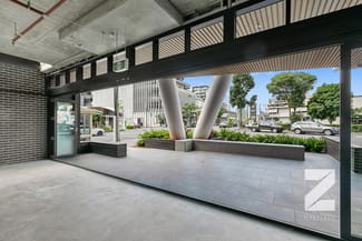 Showrooms / Bulky Goods commercial property for lease at 27 Commercial Road Newstead QLD 4006