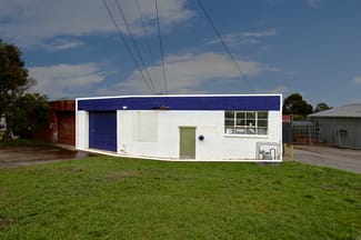 Showrooms / Bulky Goods commercial property for lease at 2/10 Amay Crescent Ferntree Gully VIC 3156