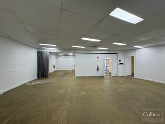 Shop & Retail commercial property for lease at 4/32 Thuringowa Drive Thuringowa Central QLD 4817 Shop & Retail commercial property for lease at 4/32 Thuringowa Drive Thuringowa Central QLD 4817