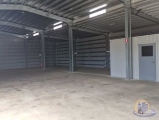 Showrooms / Bulky Goods commercial property for lease at Shed 2A/20 Lillian Crescent Kensington QLD 4670