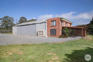 Factory, Warehouse & Industrial commercial property for lease at 327 Gillies Road Miners Rest VIC 3352