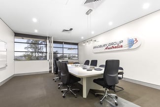 Factory, Warehouse & Industrial commercial property for lease at 82-88 Meakin Road Meadowbrook QLD 4131