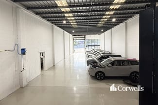 Showrooms / Bulky Goods commercial property for lease at 3405 Pacific Highway Slacks Creek QLD 4127