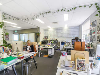 Offices commercial property leased at 21 McCauley Street Alexandria NSW 2015