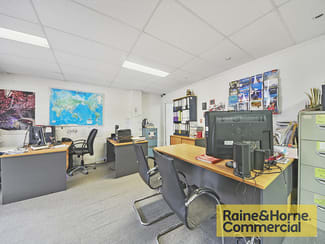 Shop & Retail commercial property for lease at 406 Milton Road Auchenflower QLD 4066 Shop & Retail commercial property for lease at 406 Milton Road Auchenflower QLD 4066