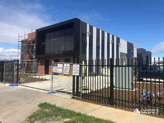 Factory, Warehouse & Industrial commercial property leased at Unit 1/20 Beyer Road Braeside VIC 3195