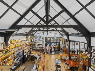 Hotel, Motel, Pub & Leisure commercial property leased at 4/72 Chapel Street Cowes VIC 3922 Hotel, Motel, Pub & Leisure commercial property leased at 4/72 Chapel Street Cowes VIC 3922