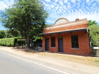 Shop & Retail commercial property sold at 27-29 Bank Street Jamieson VIC 3723