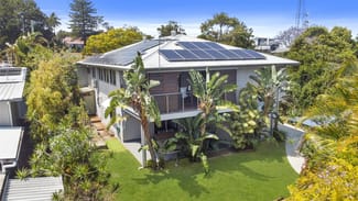 Hotel, Motel, Pub & Leisure commercial property sold at 3 Welsby Street Dunwich QLD 4183