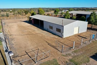 Showrooms / Bulky Goods commercial property for sale at 6 JUANDAH STREET Wandoan QLD 4419