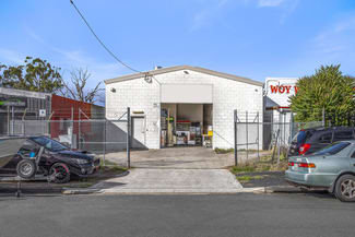 Showrooms / Bulky Goods commercial property sold at 18 Alma Avenue Woy Woy NSW 2256