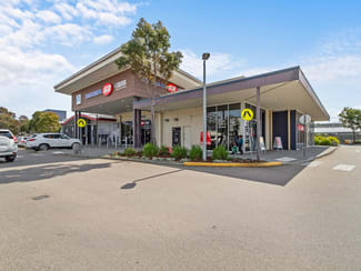 Shop & Retail commercial property sold at 3-5 Wellington Street Paynesville VIC 3880