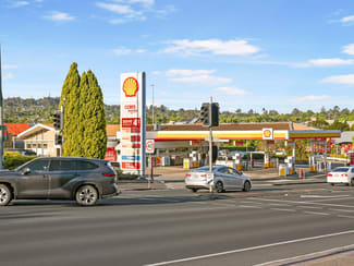Showrooms / Bulky Goods commercial property sold at 281 Margaret Street Toowoomba QLD 4350 Showrooms / Bulky Goods commercial property sold at 281 Margaret Street Toowoomba QLD 4350