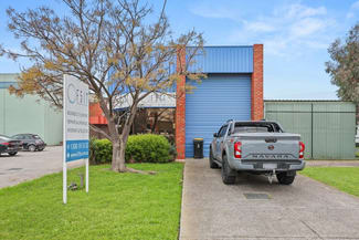Factory, Warehouse & Industrial commercial property sold at 1/32 Jarrah Drive Braeside VIC 3195