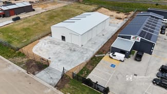 Factory, Warehouse & Industrial commercial property sold at 19 Campbells Drive Bairnsdale VIC 3875