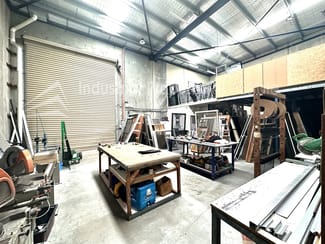 Showrooms / Bulky Goods commercial property sold at Yennora NSW 2161