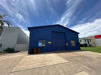Factory, Warehouse & Industrial commercial property sold at 157 Farm Street Kawana QLD 4701