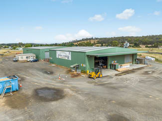 Factory, Warehouse & Industrial commercial property sold at 5-7 Racecourse Road Beaufort VIC 3373