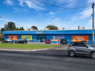Showrooms / Bulky Goods commercial property for sale at 40 Moore Street Ararat VIC 3377