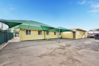 Factory, Warehouse & Industrial commercial property sold at 86 Dunheved Circuit St Marys NSW 2760