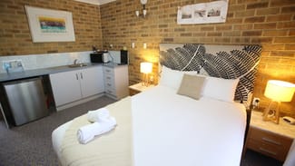 Hotel, Motel, Pub & Leisure commercial property sold at Hawks Nest NSW 2324 Hotel, Motel, Pub & Leisure commercial property sold at Hawks Nest NSW 2324