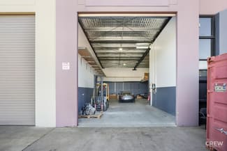 Factory, Warehouse & Industrial commercial property sold at 12/38 Kendor Street Arundel QLD 4214