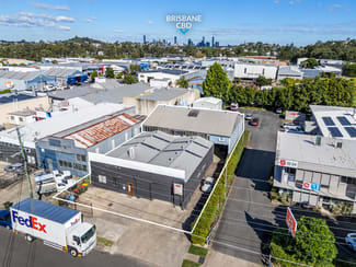 Factory, Warehouse & Industrial commercial property sold at 28 Hayward Street Stafford QLD 4053