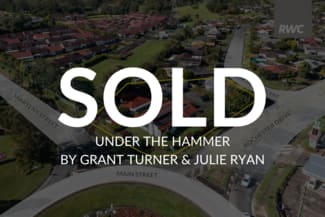 Shop & Retail commercial property sold at 2 Rochester Drive Mount Warren Park QLD 4207