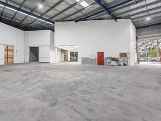 Factory, Warehouse & Industrial commercial property sold at 24/55-61 Pine Road Yennora NSW 2161