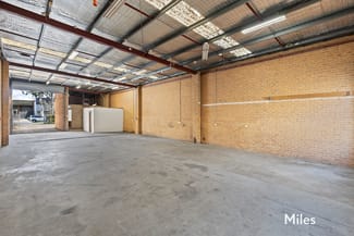 Factory, Warehouse & Industrial commercial property sold at 11 Bostock Court Thomastown VIC 3074