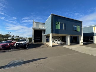 Factory, Warehouse & Industrial commercial property sold at 25/10-12 Sylvester Avenue Unanderra NSW 2526