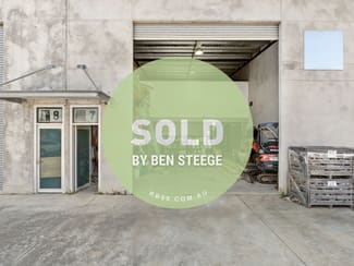 Factory, Warehouse & Industrial commercial property sold at Unit 7/17 Cemetery Road Helensburgh NSW 2508