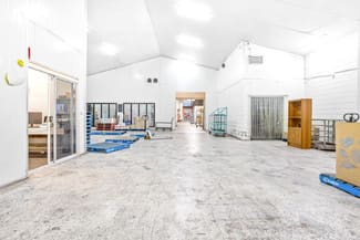 Factory, Warehouse & Industrial commercial property sold at Whole of the property/206 West Street Allenstown QLD 4700