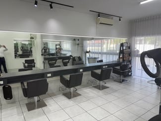 Shop & Retail commercial property leased at 3/79 Central Street Labrador QLD 4215