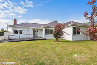 Medical / Consulting commercial property sold at 2 Evelyn Street Bairnsdale VIC 3875