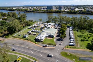 Shop & Retail commercial property for lease at Park Avenue QLD 4701
