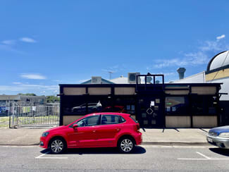 Shop & Retail commercial property sold at 19 Limestone street Ipswich QLD 4305 Shop & Retail commercial property sold at 19 Limestone street Ipswich QLD 4305